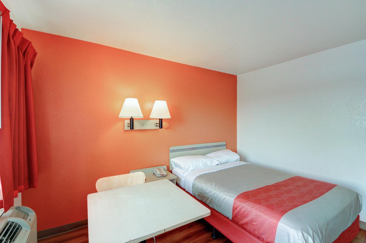 Motel 6 - Oklahoma City Airport الغرفة الصورة