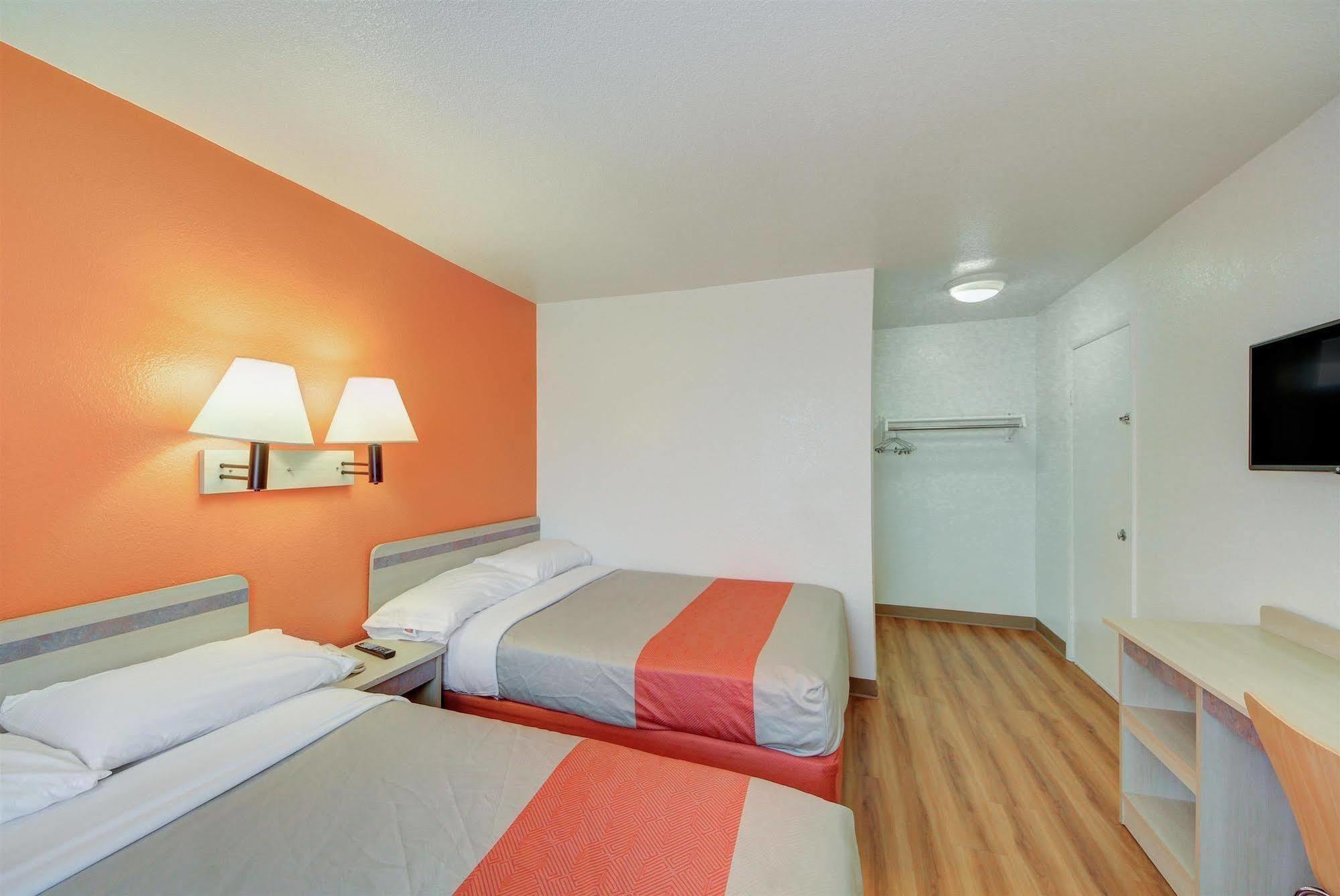 Motel 6 - Oklahoma City Airport المظهر الخارجي الصورة